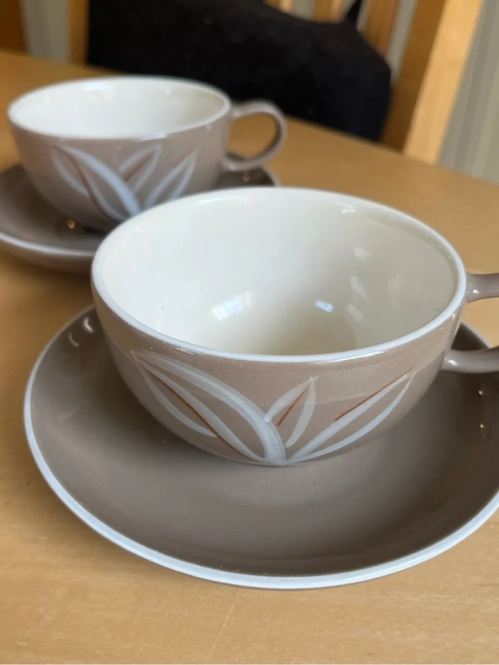 California Winfield Handcrafted Tea Cups and Saucers White Leaf Motif Set of 2